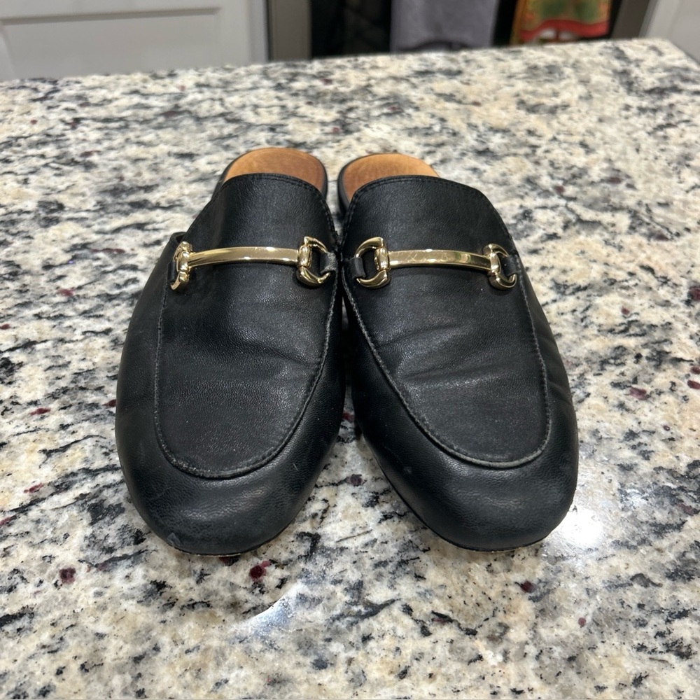 Women’s silent D black mules with Gold Detail